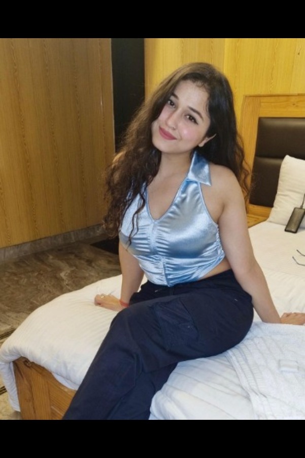 hot  call girls in Delhi Gate