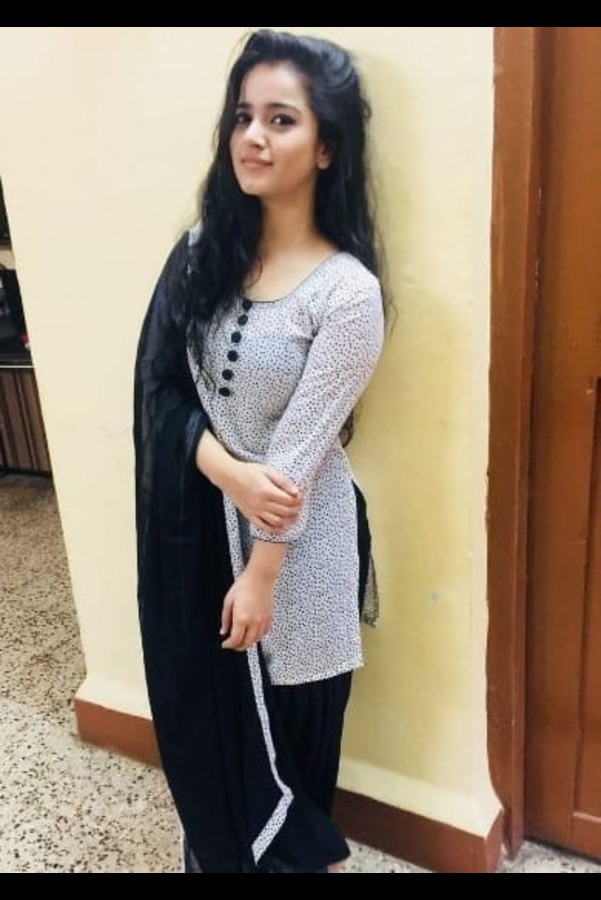 cheap call girls in Delhi Gate